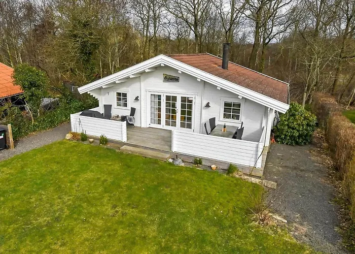 C11589-hemmet-bork-hytteby-7 Vakantiehuis *